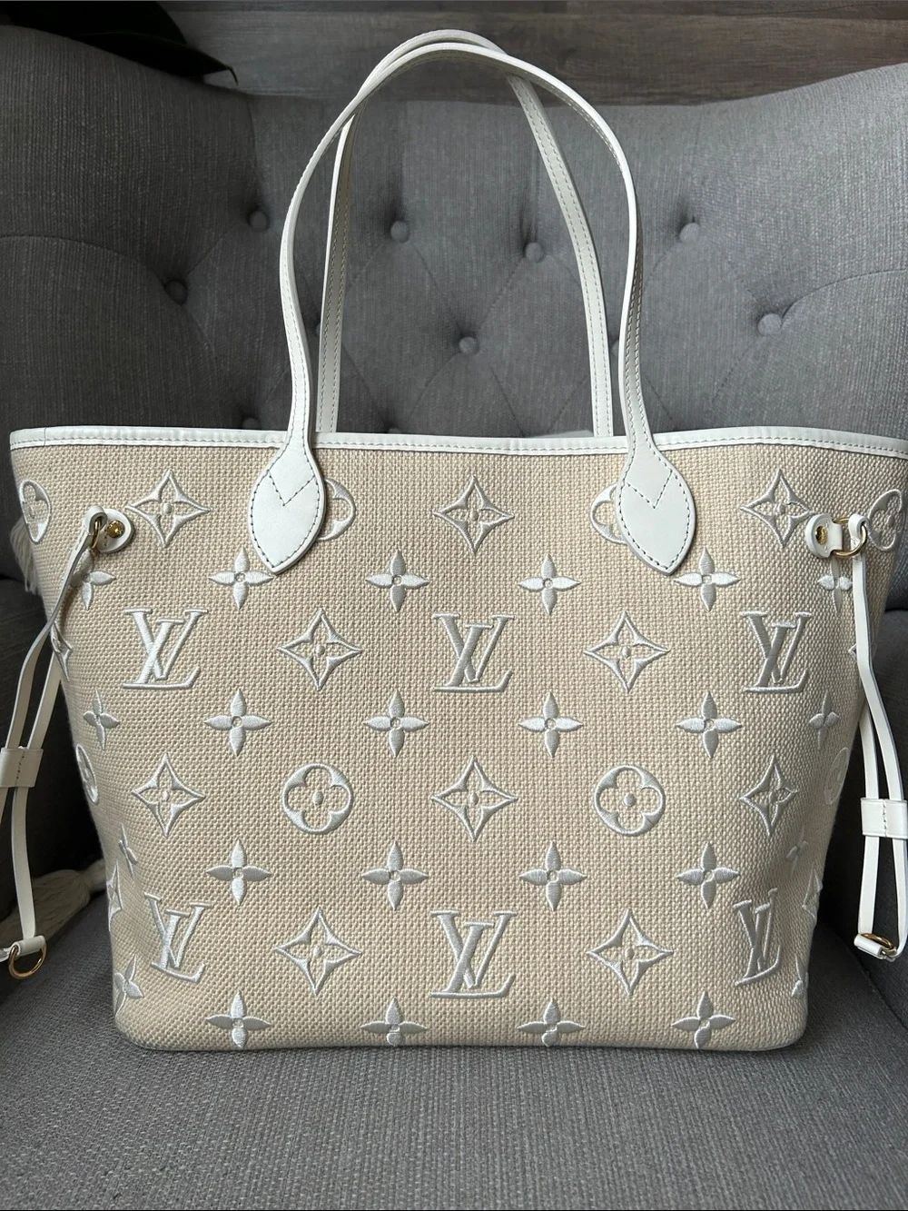 Louis Vuitton Monogram Embroidered Neverfull MM Tote🌟RARE🌟